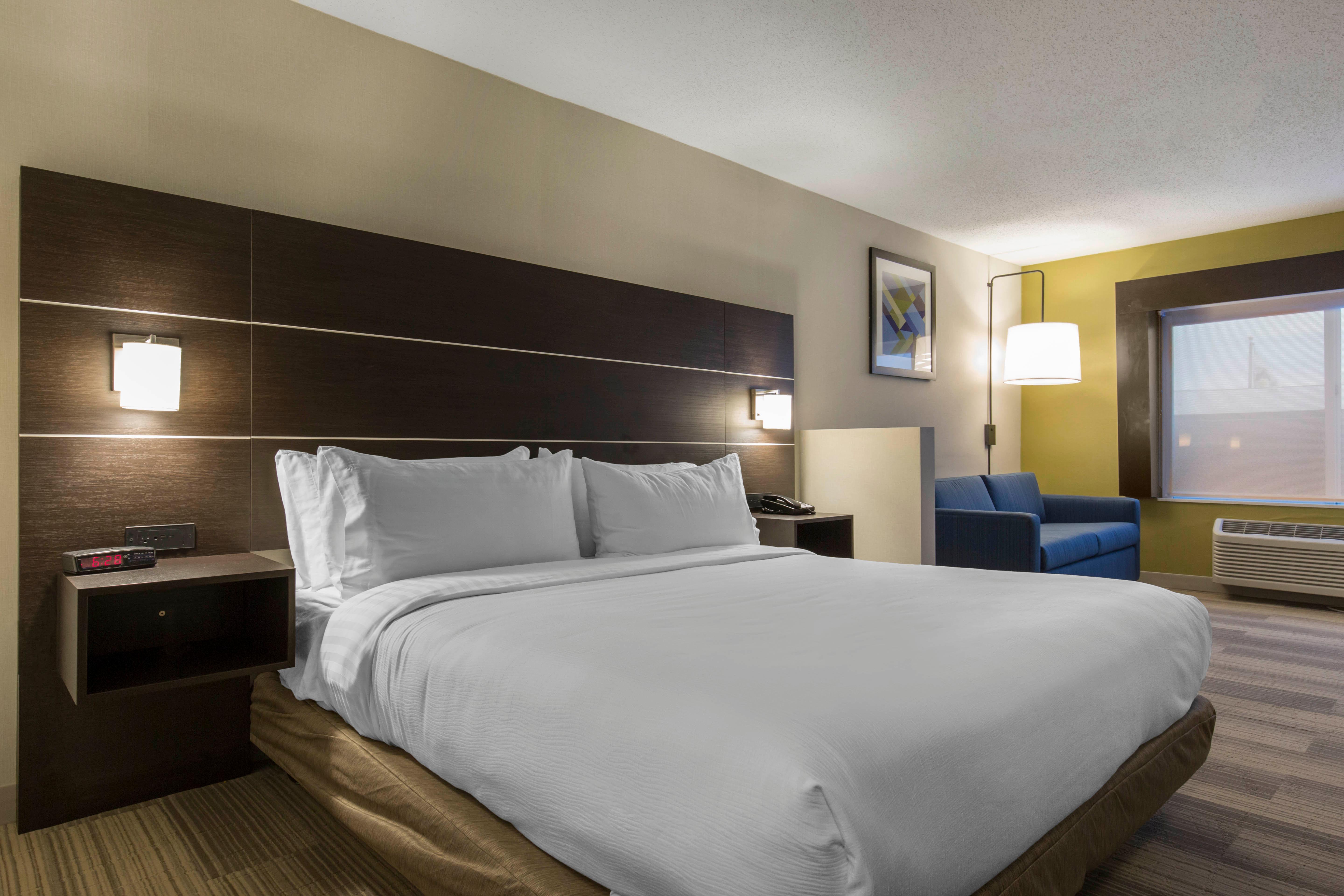 Holiday Inn Express And Suites Chicago West - St Charles By Ihg Сент-Чарлз Екстер'єр фото