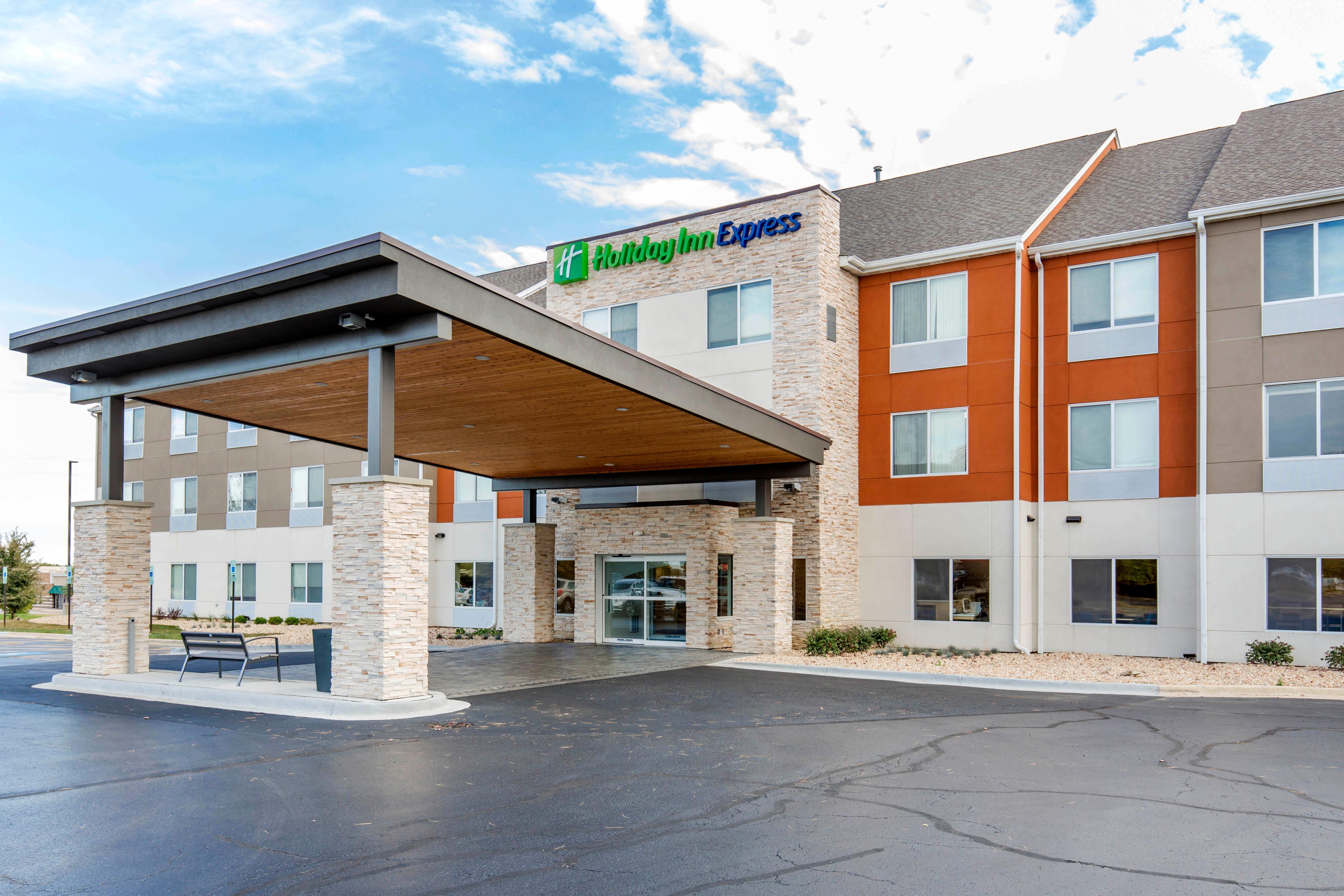 Holiday Inn Express And Suites Chicago West - St Charles By Ihg Сент-Чарлз Екстер'єр фото