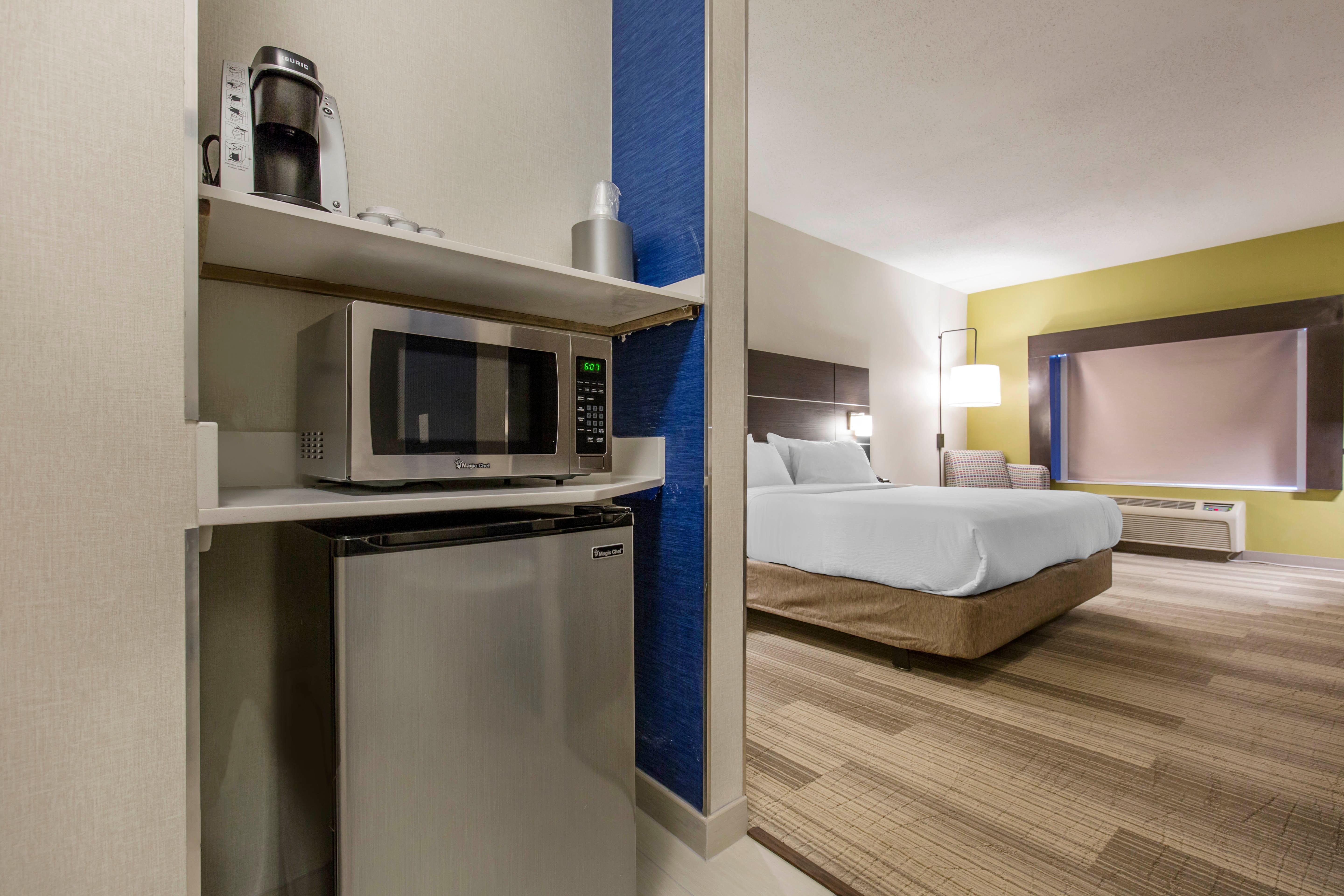 Holiday Inn Express And Suites Chicago West - St Charles By Ihg Сент-Чарлз Екстер'єр фото