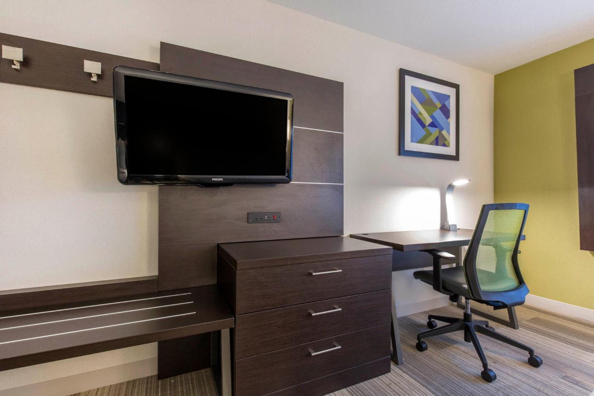 Holiday Inn Express And Suites Chicago West - St Charles By Ihg Сент-Чарлз Екстер'єр фото